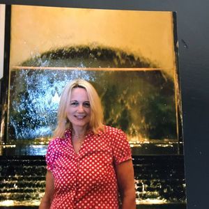 Meet your Posher, Sandra